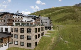 Vaya Kuehtai